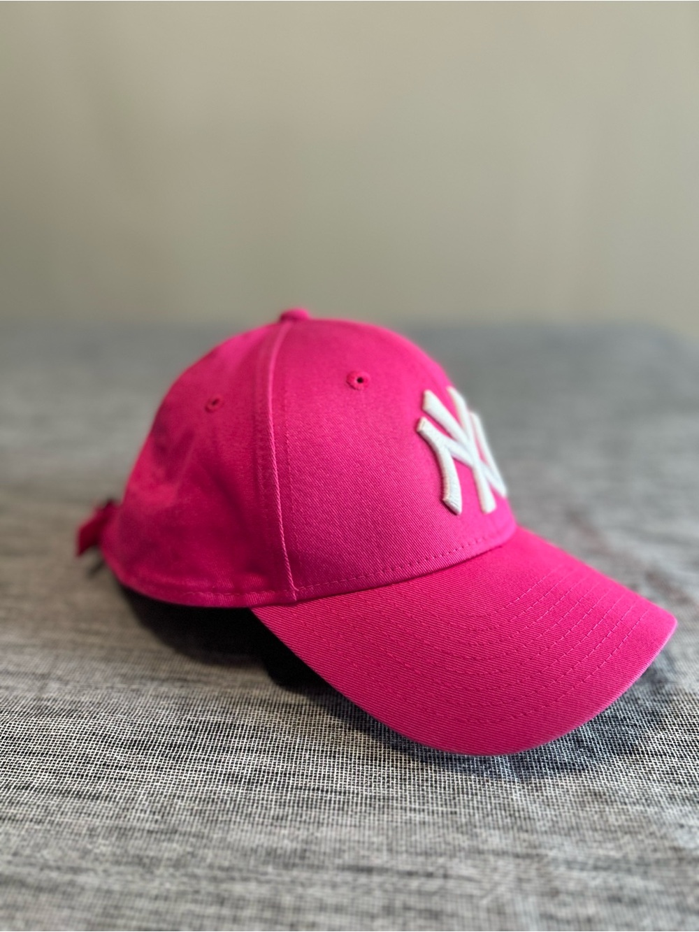 New Era New York Yankees Pink Strapback Cap 9forty Youth Child Adjustable 940 - Picture 7 of 14